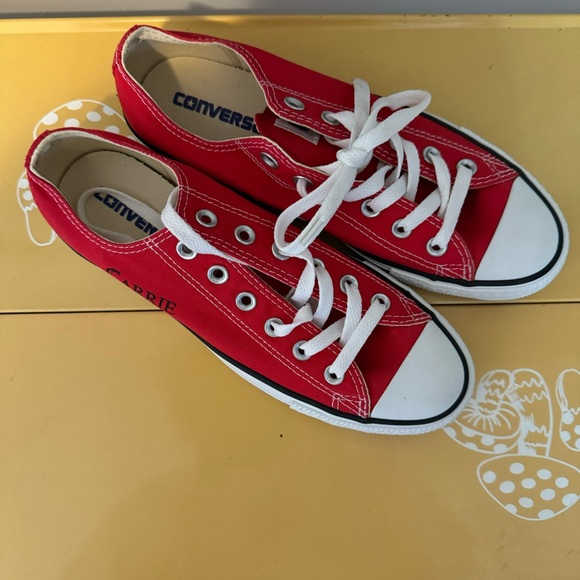 Red “Carrie” Converse All-Star Low Tops - Picture 4 of 4
